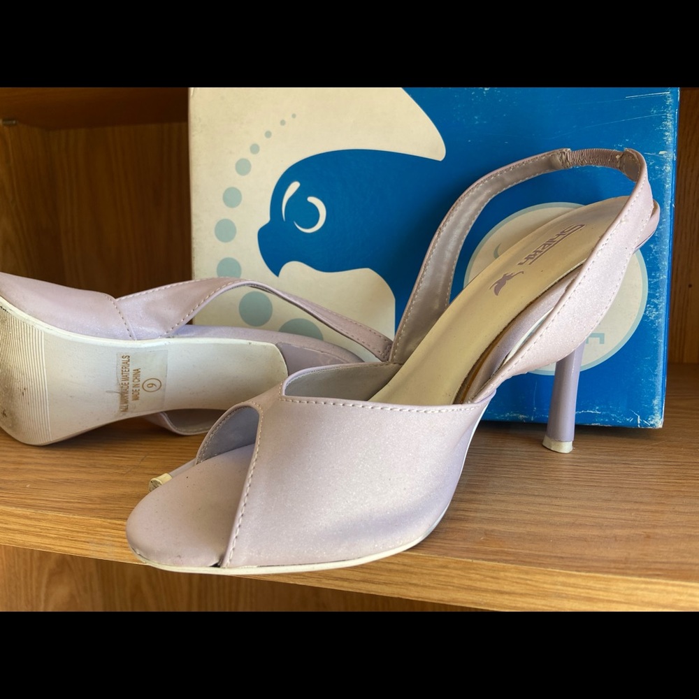 Lilac Heels